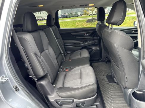 Used 2023 Subaru Ascent Premium w/ Convenience Package AWD/4WD image 15