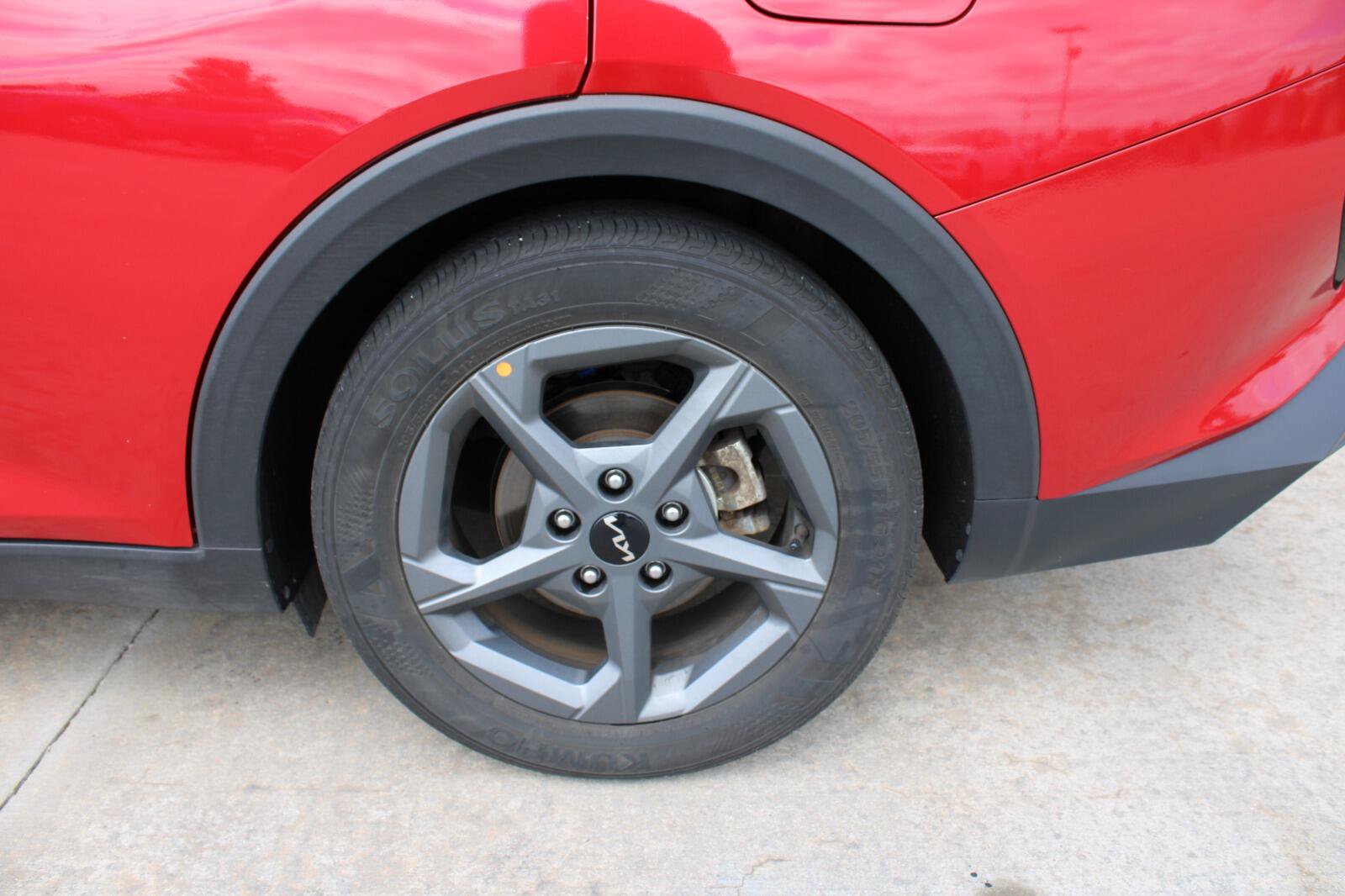Used 2025 Kia K4 FWD image 12