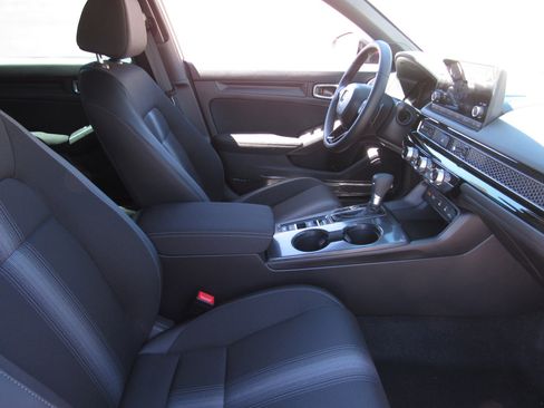 New 2026 Honda Civic Sport image 6