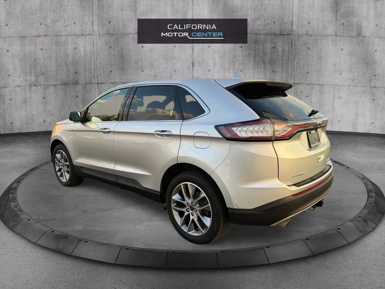 Used 2017 Ford Edge Titanium w/ Equipment Group 302A AWD/4WD image 7