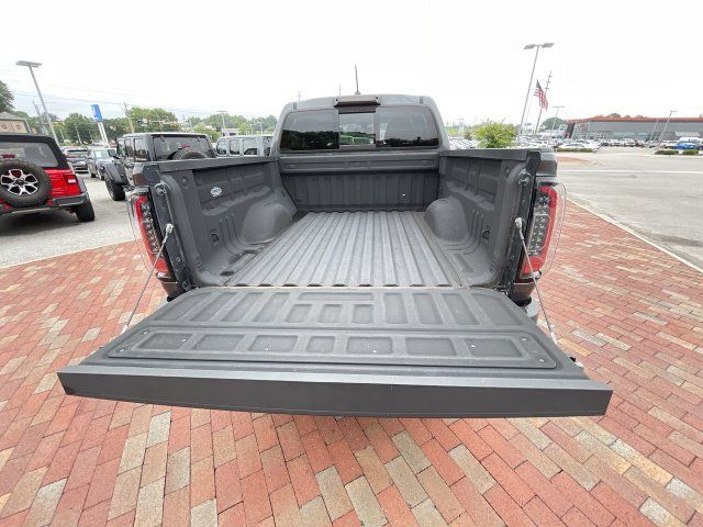 Used 2016 Chevrolet Colorado Z71 AWD/4WD image 31