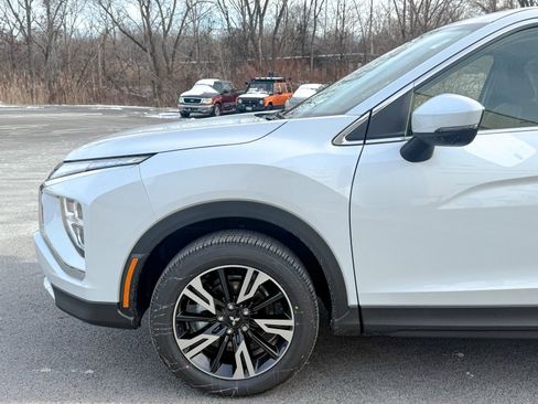 New 2026 Mitsubishi Eclipse Cross SE image 9