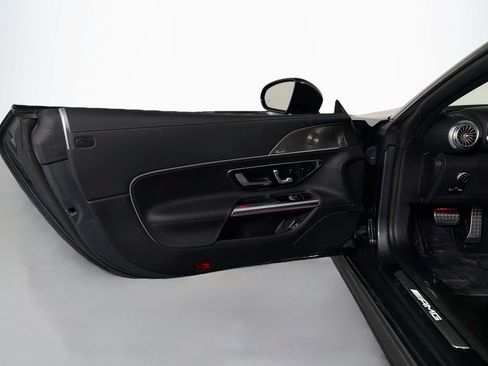 Certified 2025 Mercedes-Benz AMG GT 43 image 23