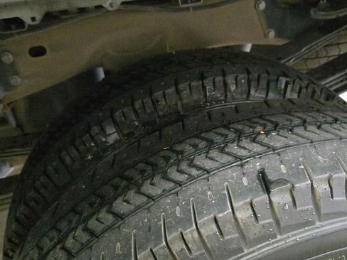 Used 2024 GMC Sierra 3500 Denali Ultimate image 9