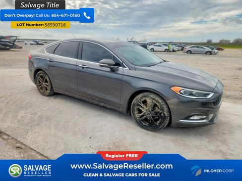 Used 2017 Ford Fusion SE w/ Fusion SE Technology Package FWD image 5