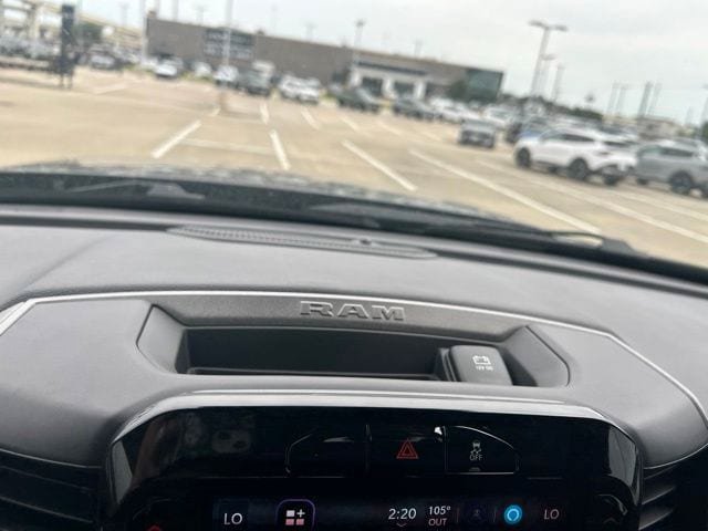 New 2027 RAM 3500 Tradesman AWD/4WD image 26