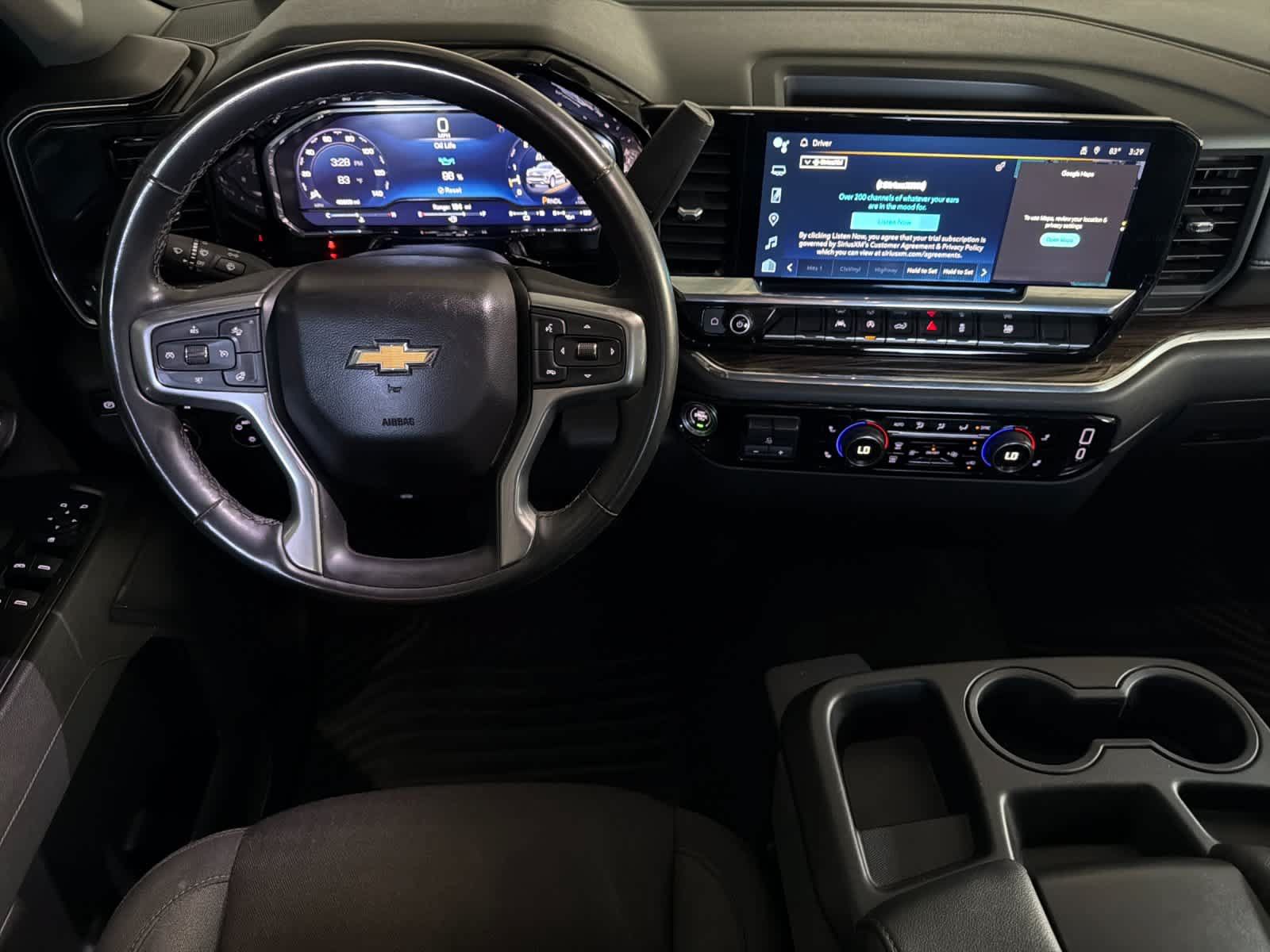 Used 2025 Chevrolet Silverado 1500 LT AWD/4WD image 14