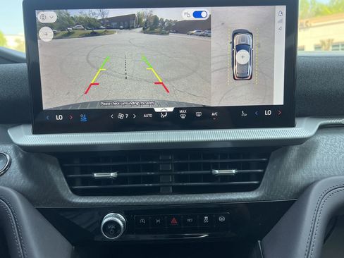 New 2026 Ford Explorer Platinum RWD image 4