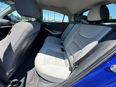 Used 2022 Hyundai Ioniq Blue FWD image 12