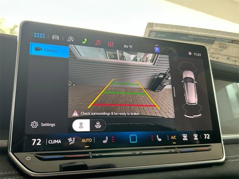 New 2026 Volkswagen Tiguan SE R-Line image 26