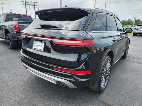 Used 2021 Lincoln Corsair Reserve w/ Equipment Group 201A image 4