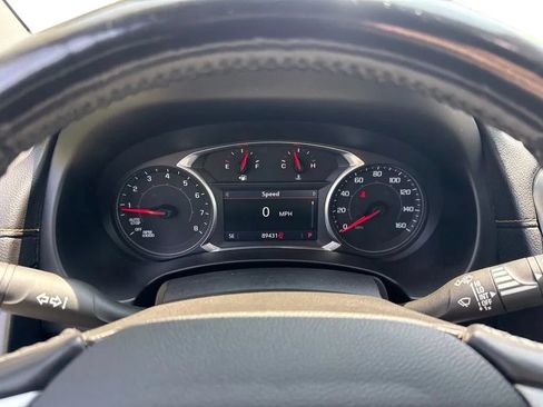 Used 2019 GMC Terrain SLT AWD/4WD image 16