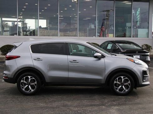 Used 2020 Kia Sportage LX w/ LX Popular Package image 10