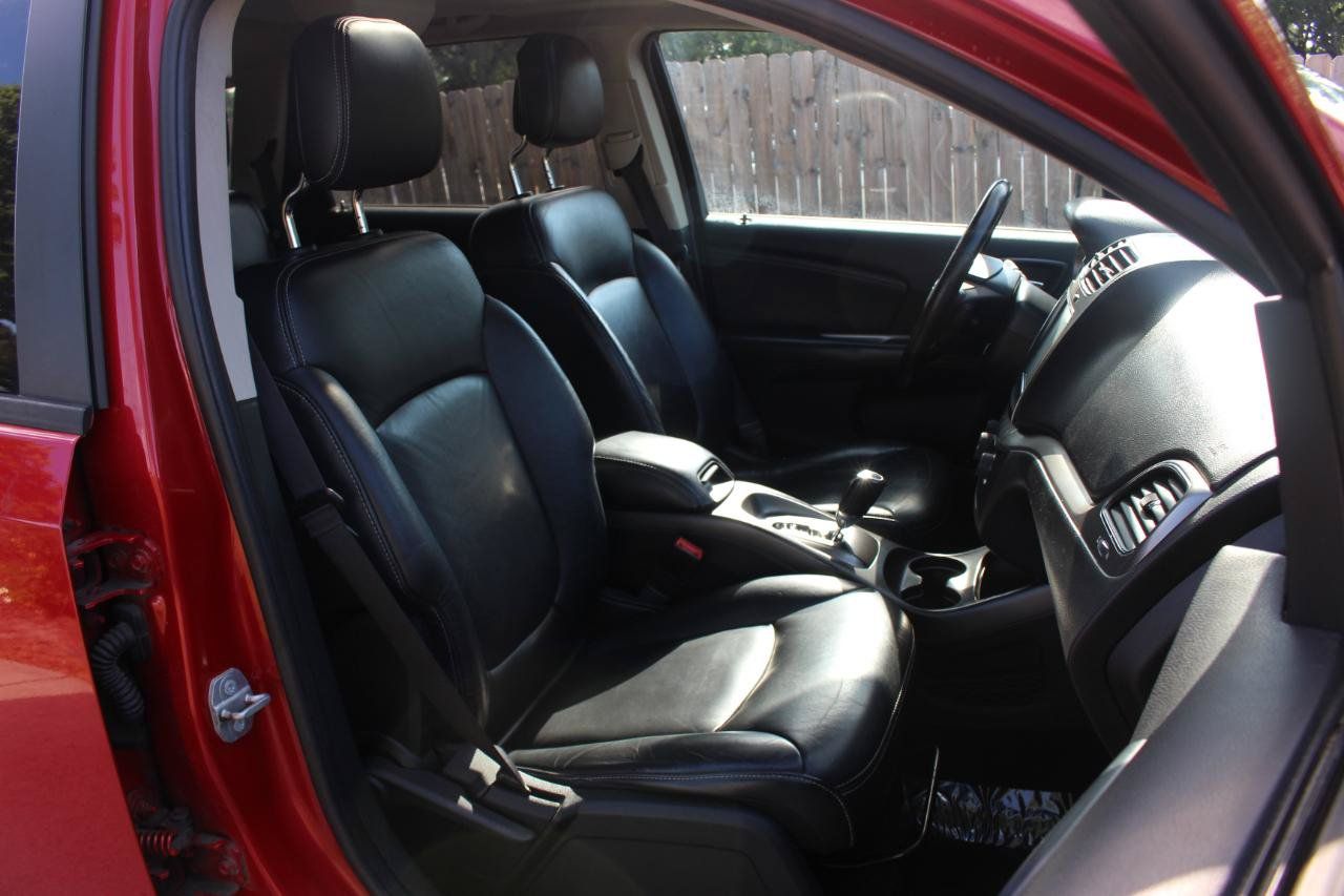 Used 2016 Dodge Journey Crossroad AWD/4WD image 41