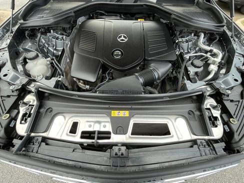 Used 2023 Mercedes-Benz GLC 300 image 33