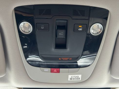 Used 2025 Kia Sorento EX w/ EX Panoramic Sunroof Package FWD image 31