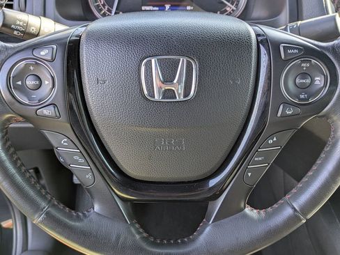 Used 2017 Honda Ridgeline Black Edition image 9