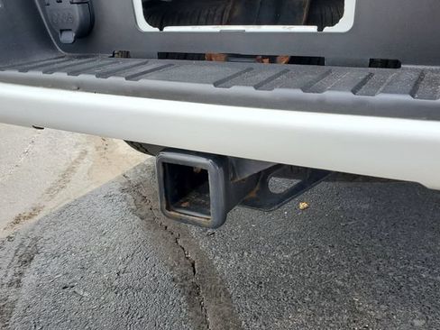 Used 2019 Chevrolet Colorado Z71 AWD/4WD image 10