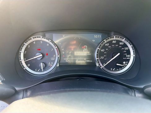 Used 2022 Toyota Highlander XLE image 43