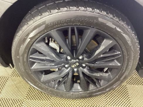 Used 2021 Kia Telluride SX w/ SX Prestige Package image 8