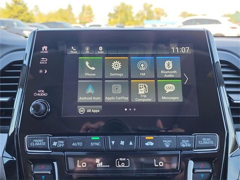 Used 2024 Honda Odyssey EX-L image 16