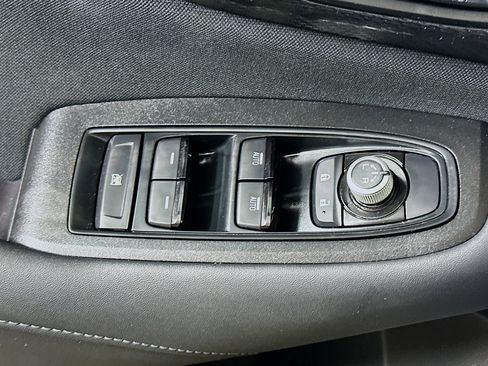 Used 2025 Subaru Legacy Premium AWD/4WD image 15