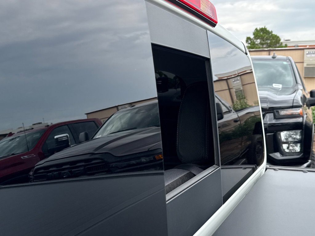 Used 2025 Nissan Frontier SV RWD image 46