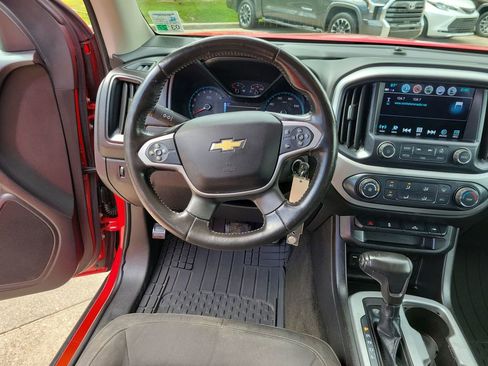 Used 2018 Chevrolet Colorado LT image 21
