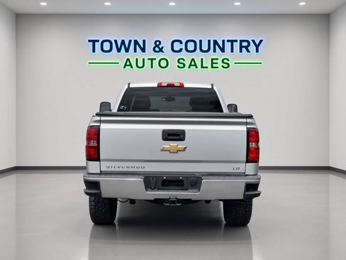 Used 2019 Chevrolet Silverado 1500 LT AWD/4WD image 4