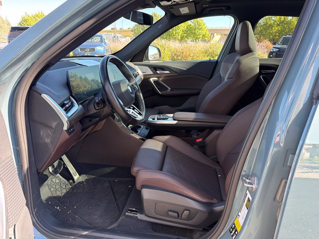 Used 2023 BMW X1 xDrive28i w/ Premium Package AWD/4WD image 10