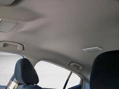 Used 2024 Nissan Sentra SV image 17