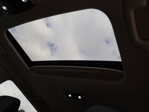 Used 2021 Kia Seltos EX AWD/4WD image 19