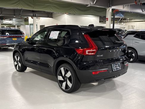 Certified 2023 Volvo XC40 Recharge Ultimate w/ Protection Package Premier AWD/4WD image 4