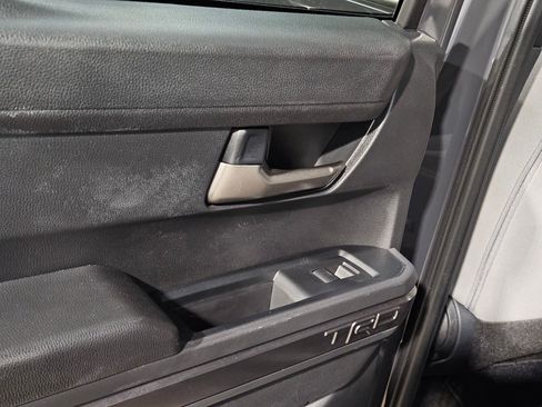 Certified 2025 Toyota Tacoma TRD Sport image 34