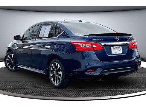 Used 2018 Nissan Sentra SR Turbo FWD image 2