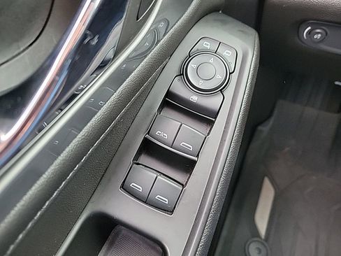 Used 2023 Chevrolet Traverse LT w/ LPO, Floor Liner Package image 27