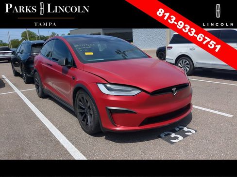 Used 2022 Tesla Model X Plaid image 2