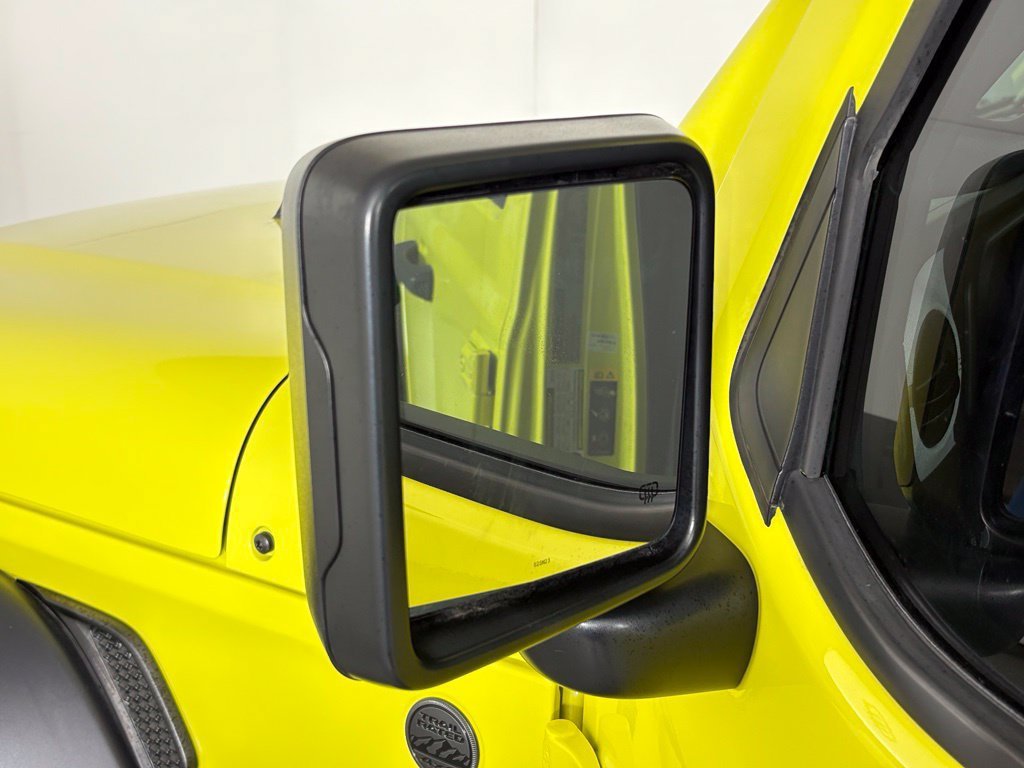 Used 2024 Jeep Wrangler Unlimited Sport AWD/4WD image 14