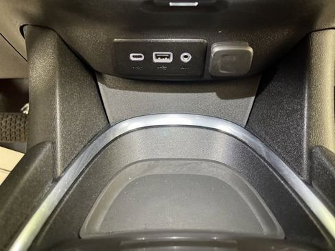 Used 2024 Chevrolet Malibu LT image 27