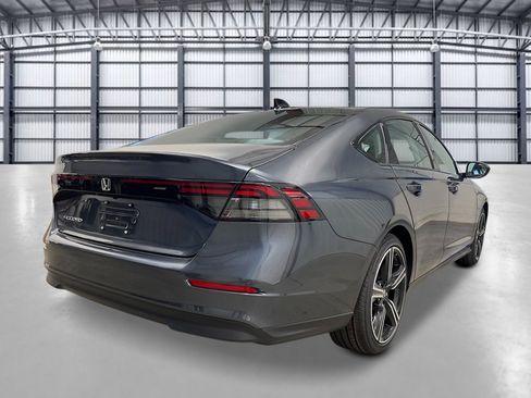 New 2026 Honda Accord SE image 5