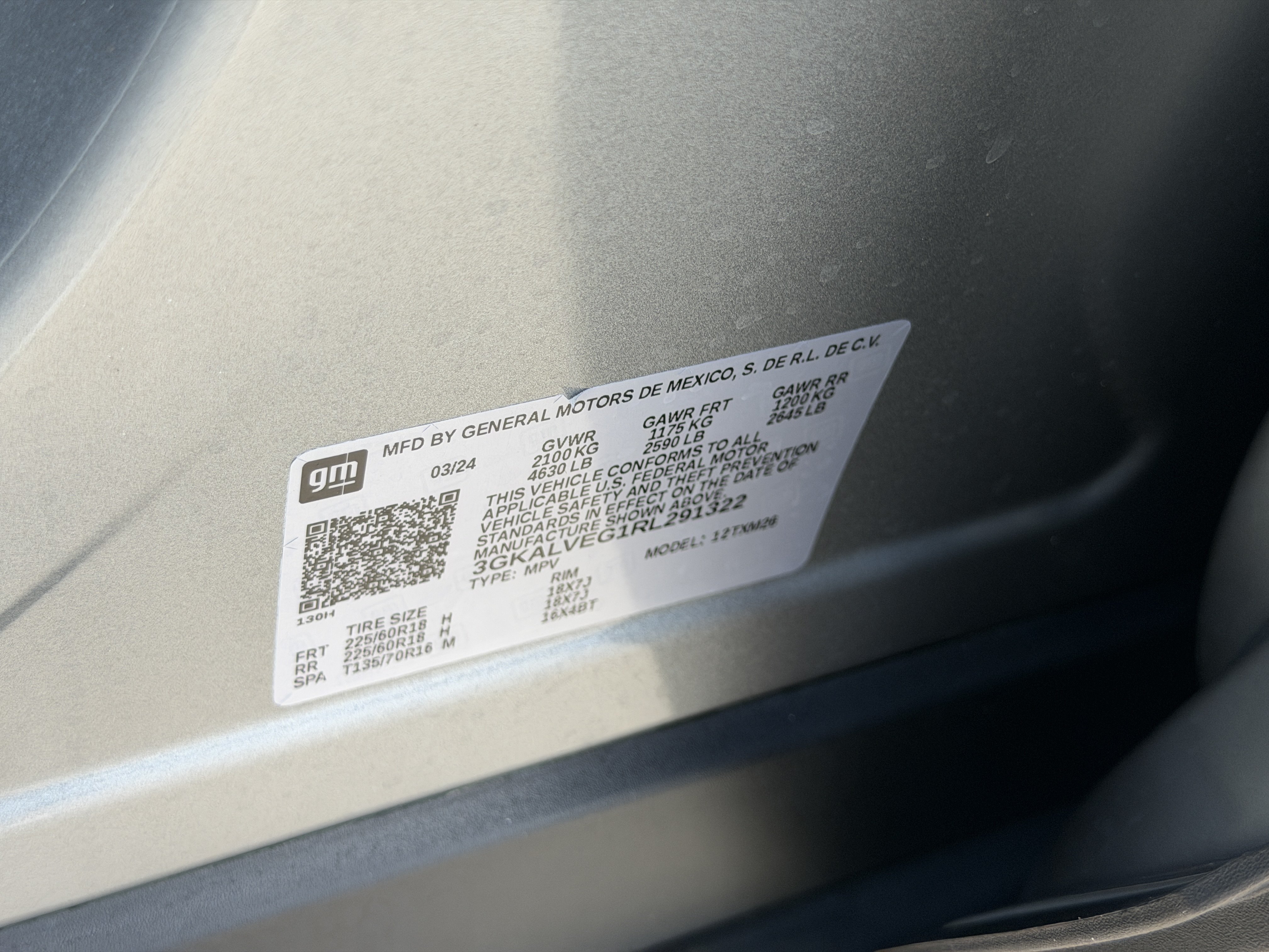 Used 2024 GMC Terrain SLT w/ Tech Package AWD/4WD image 35