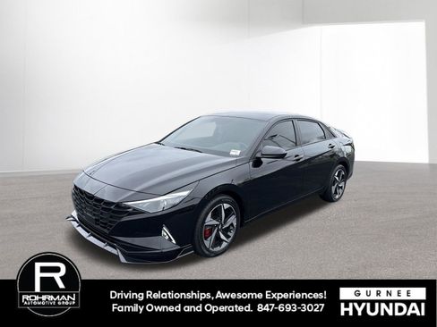 Used 2023 Hyundai Elantra SEL w/ Convenience Package image 1