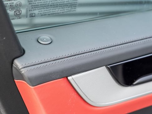 New 2026 Porsche Cayenne image 17