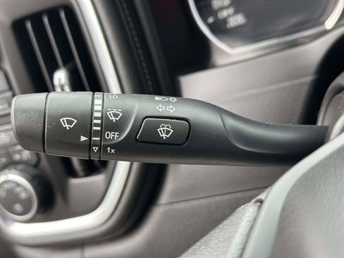 Used 2020 Chevrolet Silverado 1500 LT image 15