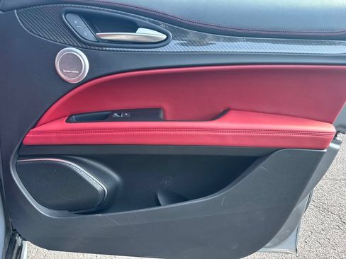 Used 2020 Alfa Romeo Stelvio Ti Sport AWD/4WD image 66