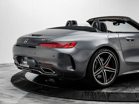Used 2018 Mercedes-Benz AMG GT C image 17