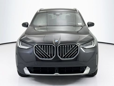 Certified 2025 BMW X3 xDrive30i w/ Premium Package AWD/4WD image 2