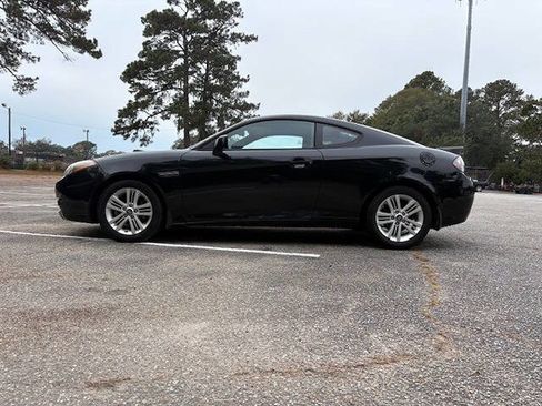 Used 2008 Hyundai Tiburon GS image 5