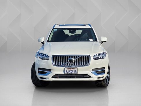 Certified 2024 Volvo XC90 T8 Plus w/ Protection Package Premier image 2