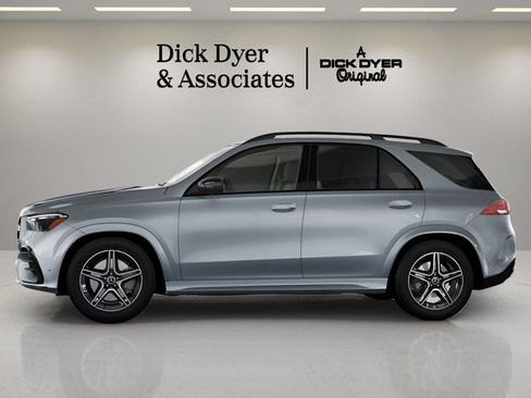 Used 2025 Mercedes-Benz GLE 350 4MATIC image 24